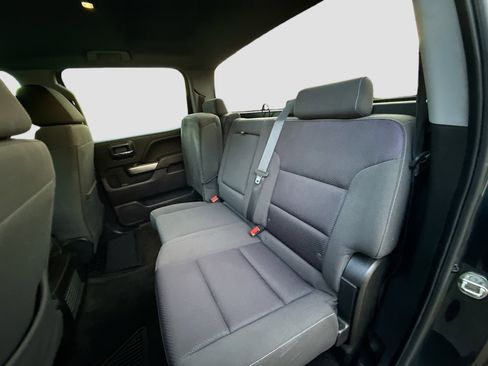 Used 2018 Chevrolet Silverado 1500 LT w/ LT Eassist Package image 23