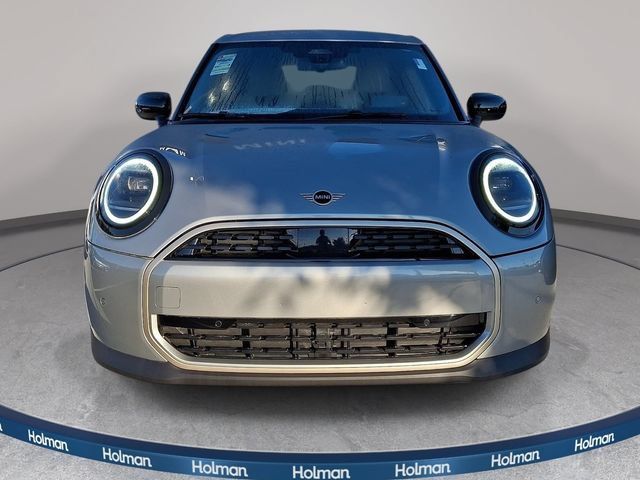 New 2026 MINI Cooper 4-Door Hardtop FWD image 2