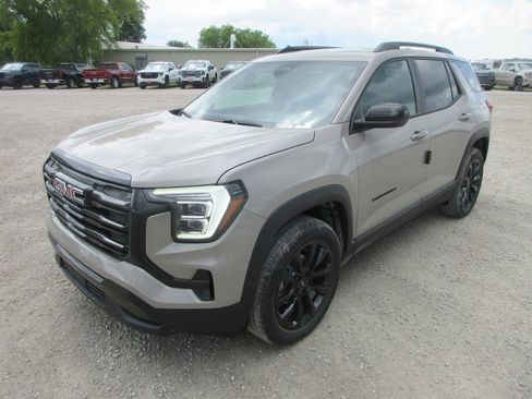 New 2026 GMC Terrain Elevation w/ Elevation Premium Package AWD/4WD image 9