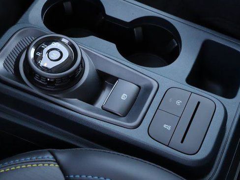 New 2025 Ford Maverick Lobo image 31