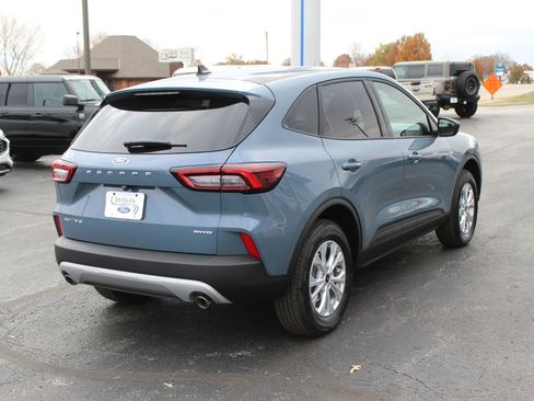New 2026 Ford Escape Active w/ Cold Weather Package image 5