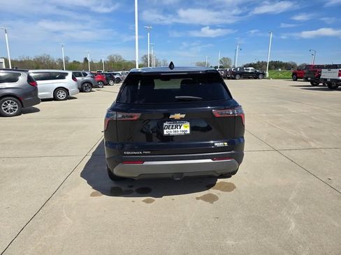 Used 2025 Chevrolet Equinox LT AWD/4WD image 11