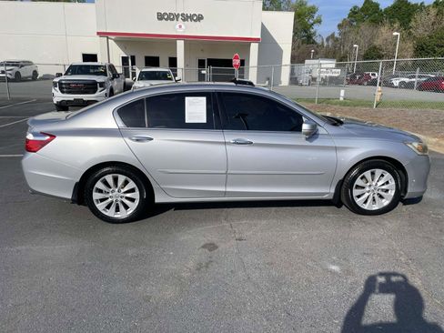 Used 2013 Honda Accord EX-L image 9