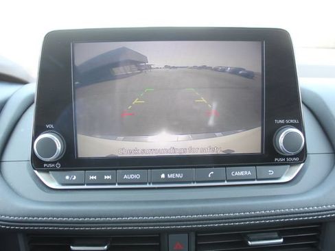 Used 2023 Nissan Rogue SV w/ SV Premium B Package AWD/4WD image 28