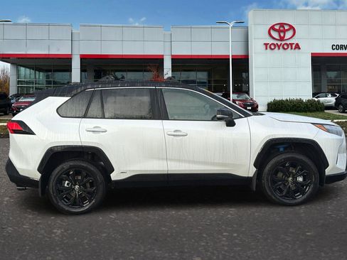 New 2025 Toyota RAV4 XSE w/ Advanced Technology Package image 4
