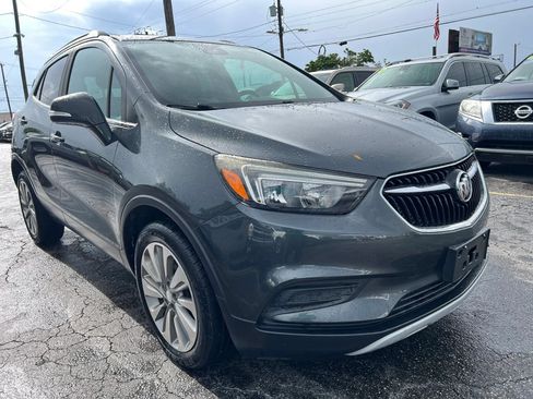 Used 2018 Buick Encore Preferred FWD image 4