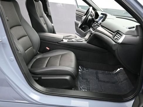 Used 2022 Honda Accord Sport image 19