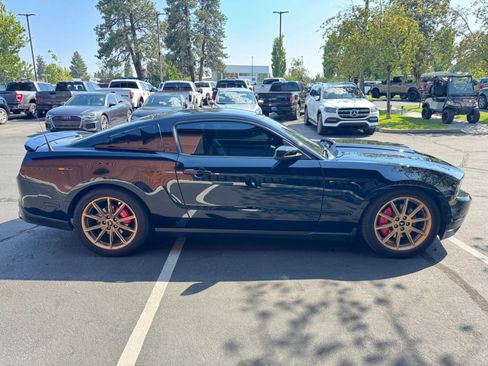 Used 2012 Ford Mustang GT Premium w/ HID Headlamps & Security Pkg RWD image 5
