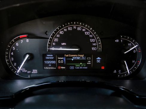 Used 2018 Cadillac XT5 Sport Utility 4D image 18