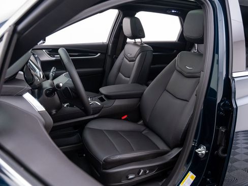 New 2026 Cadillac XT5 Premium Luxury w/ Driver Assist Package image 16