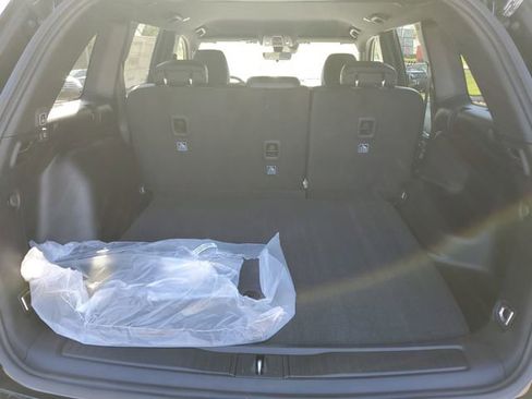 New 2025 Jeep Grand Cherokee Limited w/ Black Appearance Package image 6