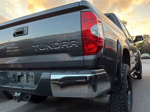 Used 2016 Toyota Tundra SR5 image 10