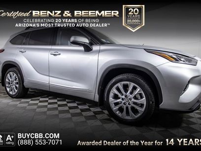 Used 2023 Toyota Highlander Limited