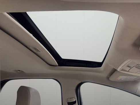 Used 2018 Ford Focus Titanium FWD image 20