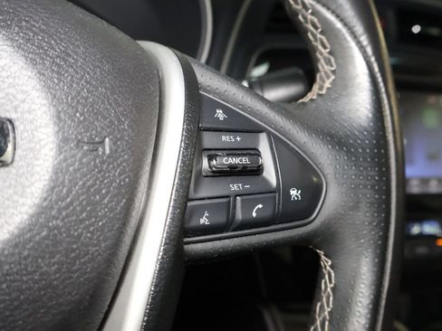 Used 2017 Nissan Maxima Platinum w/ Interior Lighting Package FWD image 22