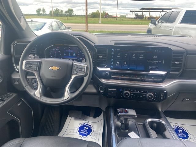 Used 2024 Chevrolet Silverado 1500 LTZ w/ Z71 Off-Road Package AWD/4WD image 14