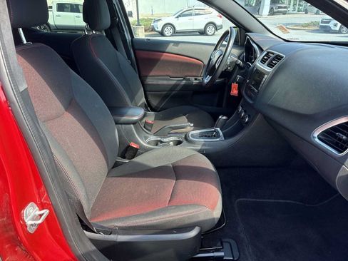 Used 2012 Dodge Avenger SXT Plus FWD image 23