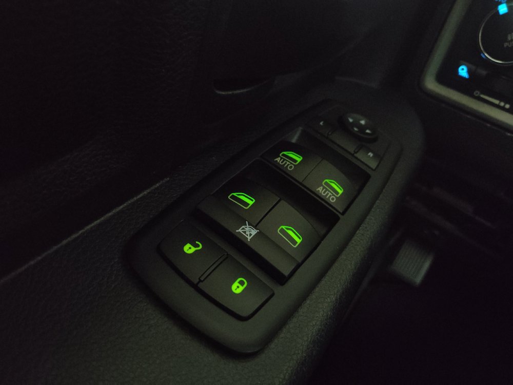 Used 2014 RAM 1500 Express RWD image 27