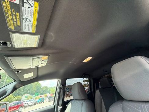 Used 2016 Toyota Tacoma TRD Sport w/ Towing Package AWD/4WD image 56
