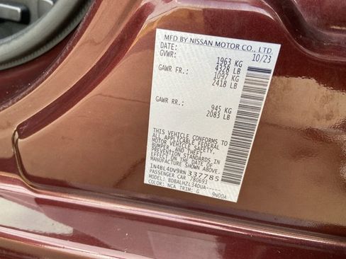 Used 2024 Nissan Altima 2.5 SV image 32