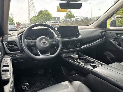 Certified 2023 Nissan Rogue SL w/ SL Premium Package AWD/4WD image 19