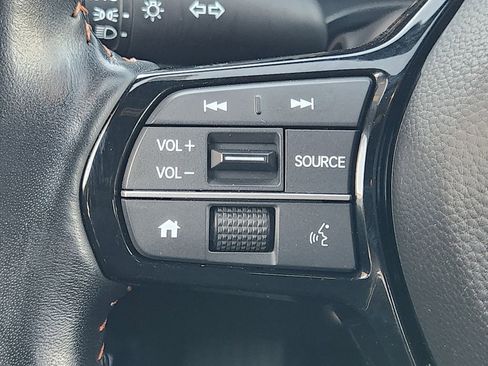 Used 2025 Honda HR-V Sport image 26