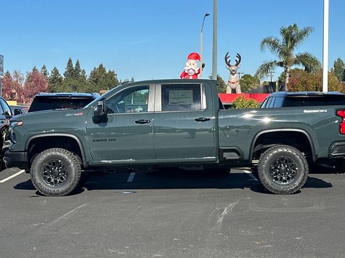 New 2026 Chevrolet Silverado 2500 ZR2 w/ ZR2 Bison Edition image 7