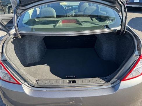 Used 2019 Nissan Versa S image 10