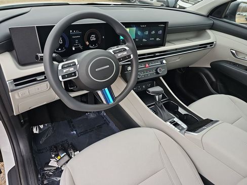 New 2026 Hyundai Tucson SE image 15
