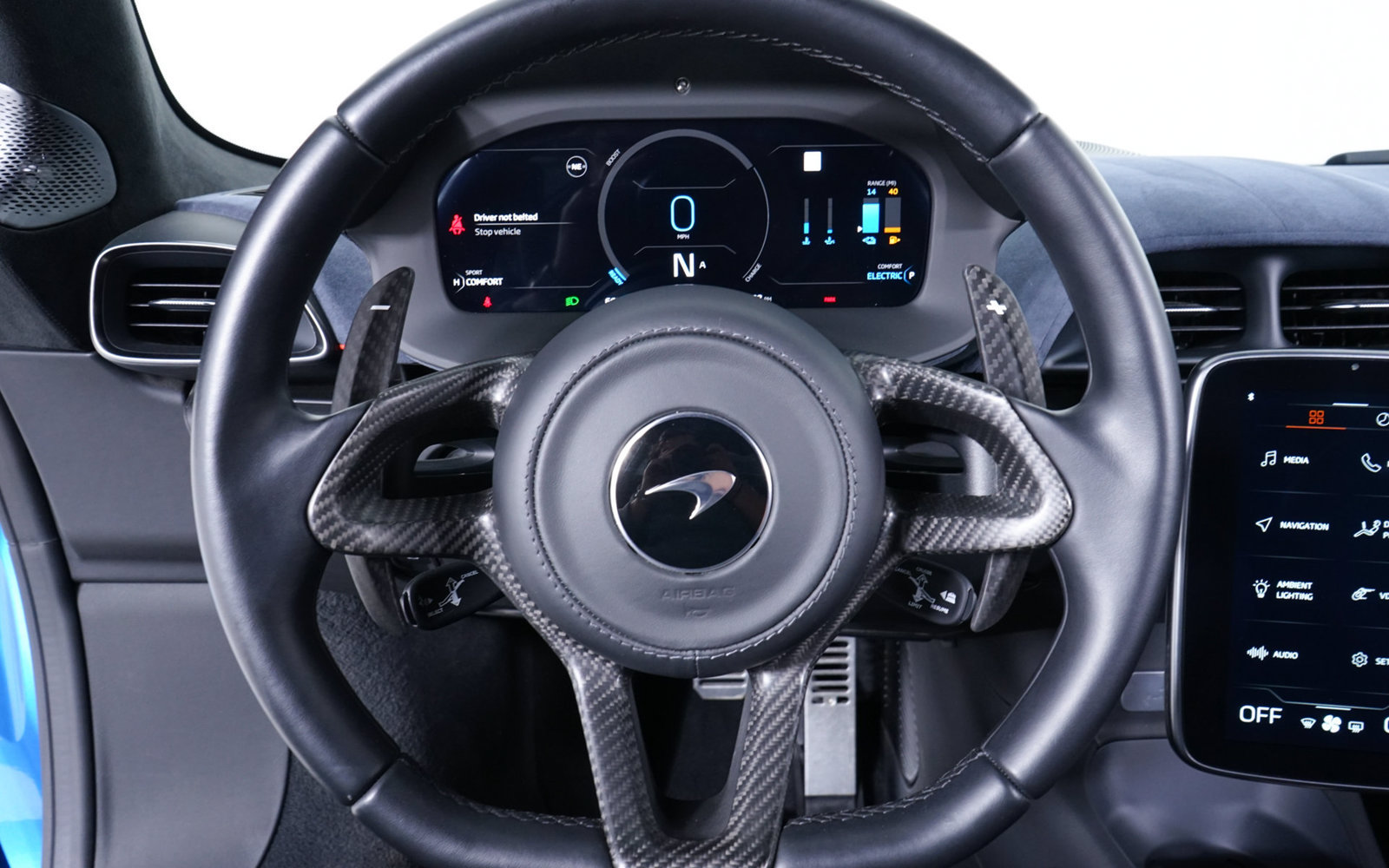 Used 2024 McLaren Artura RWD image 20