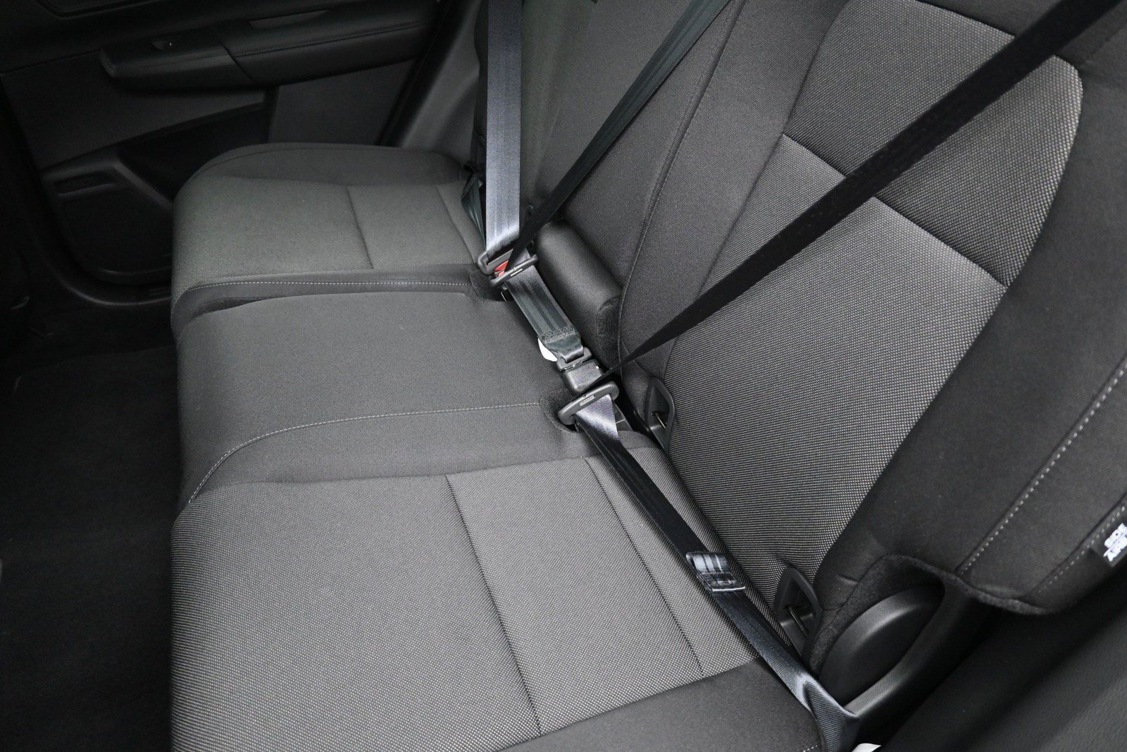 Used 2027 Honda CR-V LX image 18