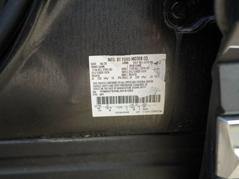 Used 2020 Ford Explorer XLT w/ Equipment Group 202A image 39