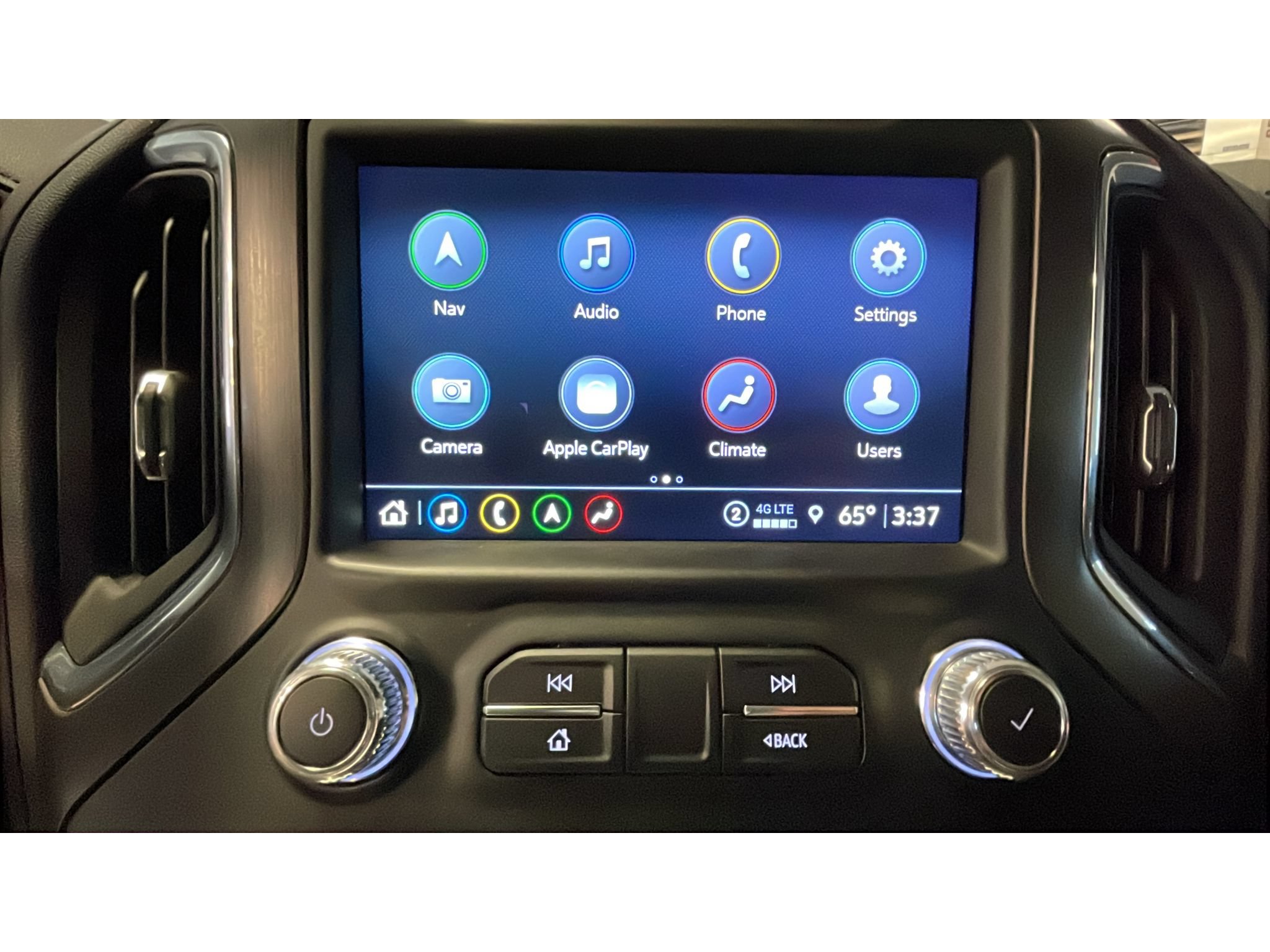 Used 2021 GMC Sierra 1500 AT4 w/ AT4 Premium Package AWD/4WD image 12