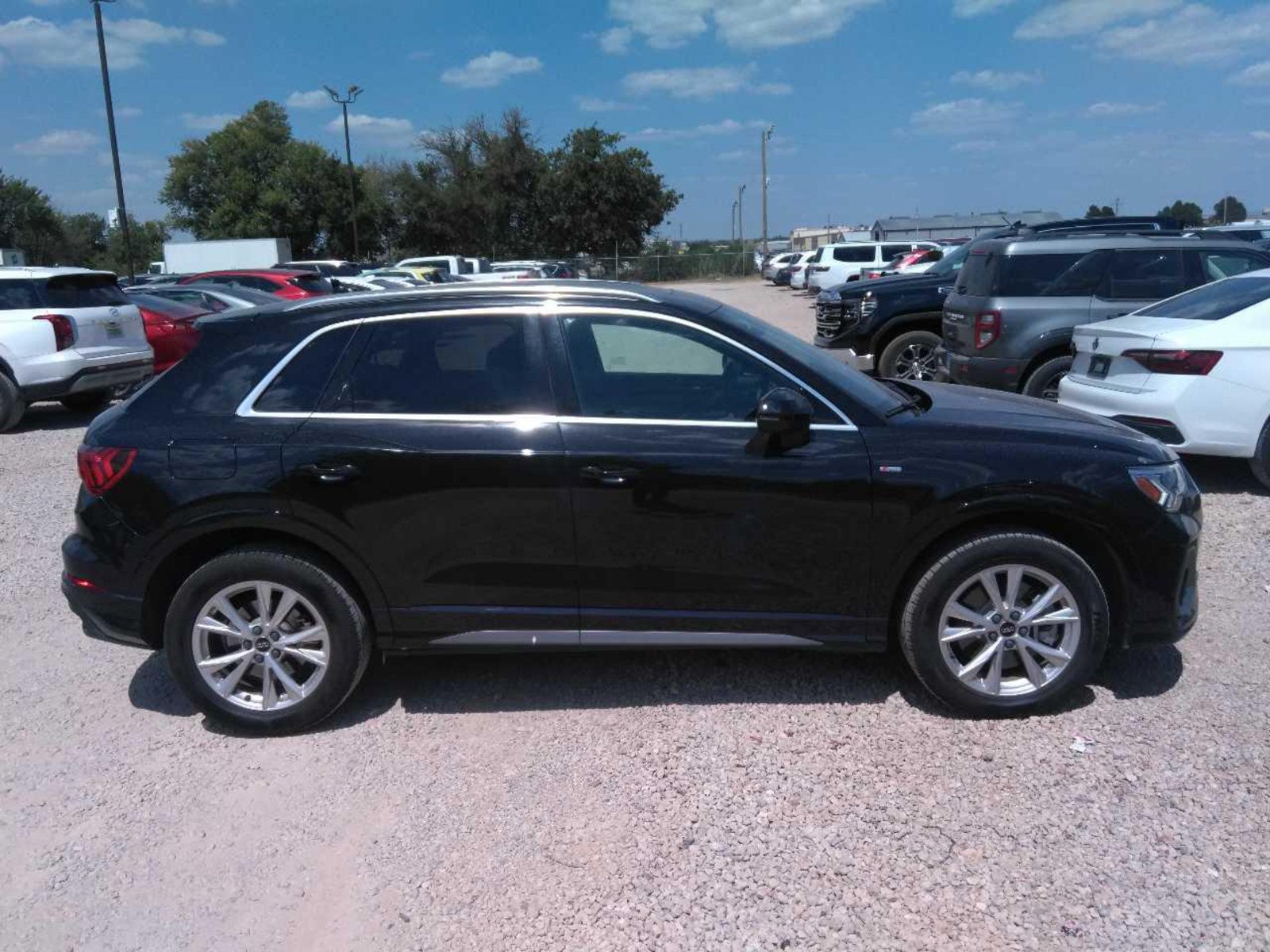 Used 2025 Audi Q3 2.0T Premium AWD/4WD image 4
