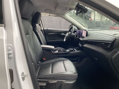 Used 2024 Buick Envision Preferred AWD/4WD image 18