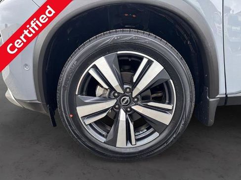Certified 2023 Nissan Rogue Platinum w/ Platinum Premium Package AWD/4WD image 11