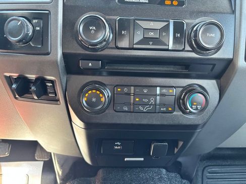 Used 2017 Ford F350 XL w/ Power Equipment Group RWD image 16