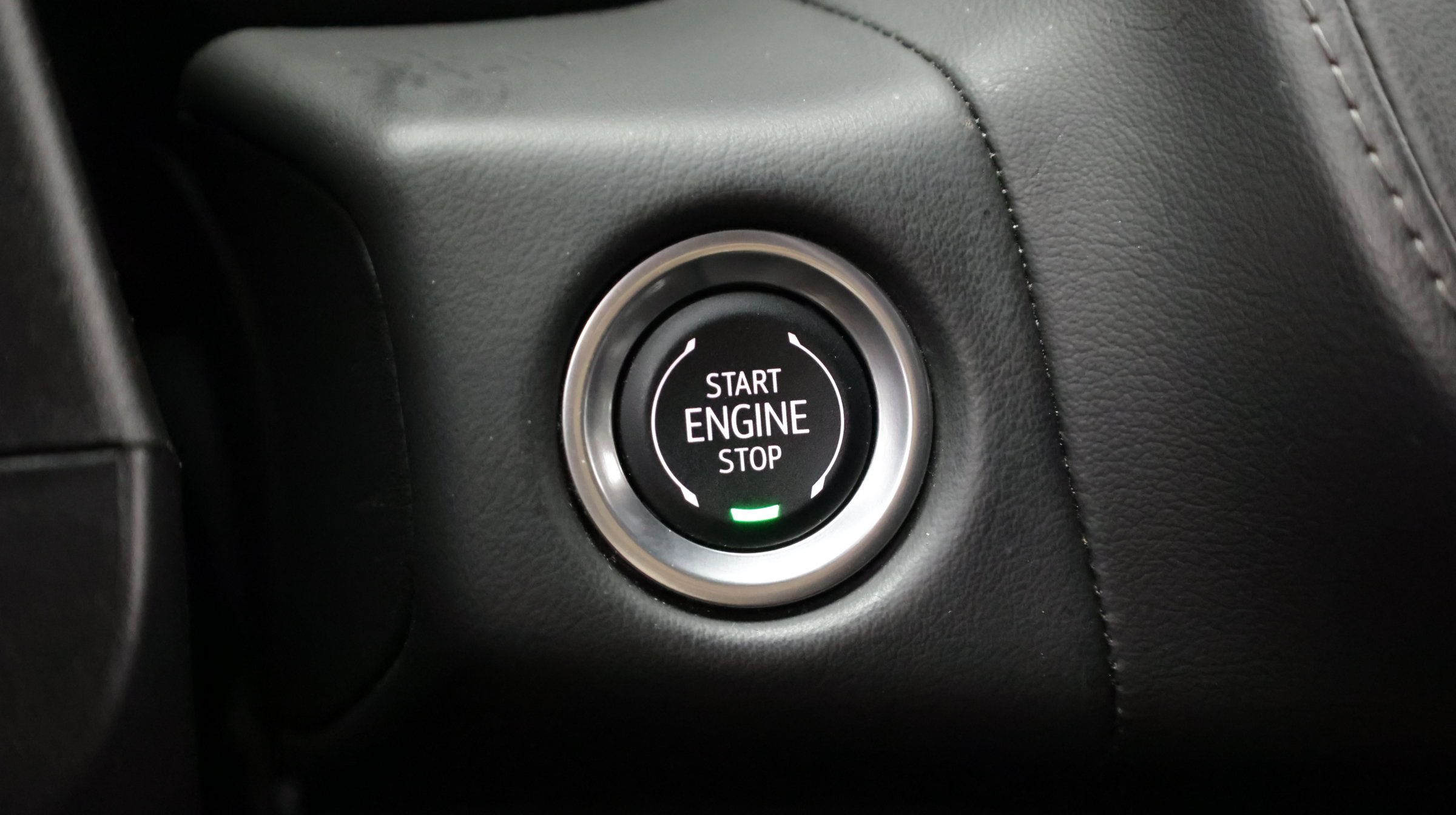 Used 2024 GMC Yukon XL SLE w/ Gmc Pro Safety Plus Package RWD image 25