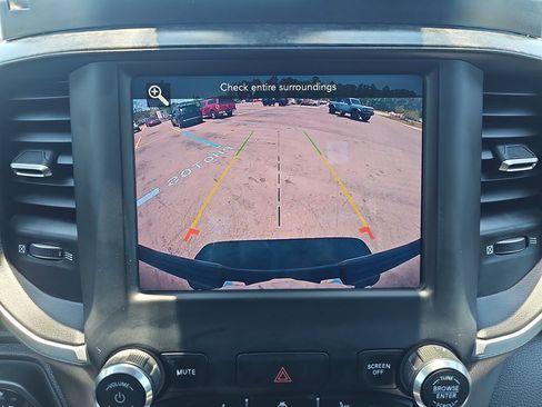 Used 2020 RAM 1500 Big Horn AWD/4WD image 23