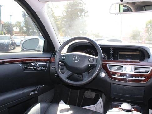 Used 2008 Mercedes-Benz S 550 image 26