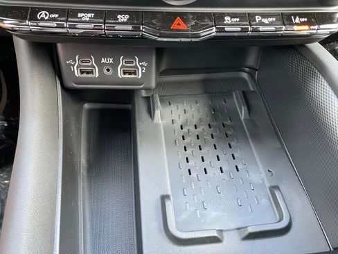 Used 2025 Dodge Durango GT image 40