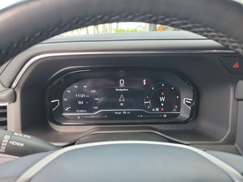 Used 2024 GMC Yukon XL Denali AWD/4WD image 34