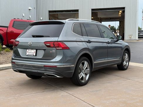 Used 2018 Volkswagen Tiguan SEL Premium AWD/4WD image 5
