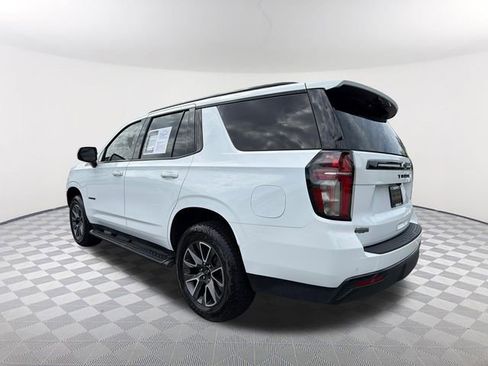 Used 2024 Chevrolet Tahoe Z71 w/ Luxury Package AWD/4WD image 7