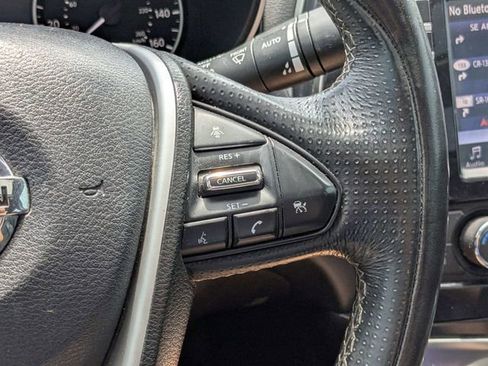 Used 2017 Nissan Maxima Platinum FWD image 25