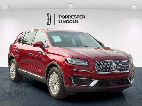 Used 2019 Lincoln Nautilus FWD image 1