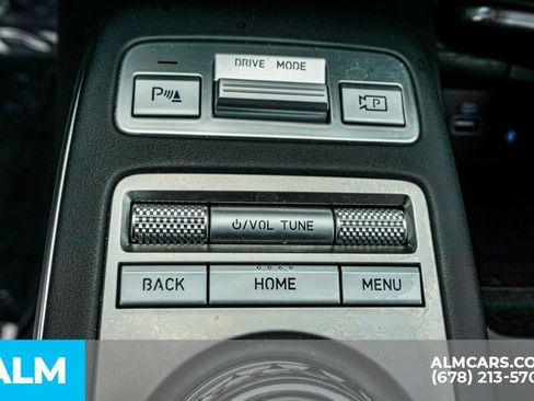 Used 2025 Genesis GV70 2.5T AWD/4WD image 41