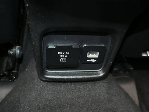 Used 2018 Jeep Compass Latitude w/ Popular Equipment Group AWD/4WD image 34
