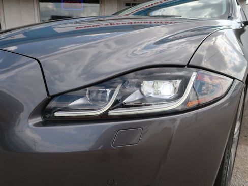 Used 2016 Jaguar XJ Supercharged image 50