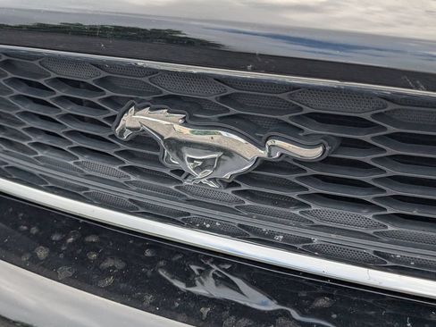 Used 2014 Ford Mustang Coupe RWD image 20